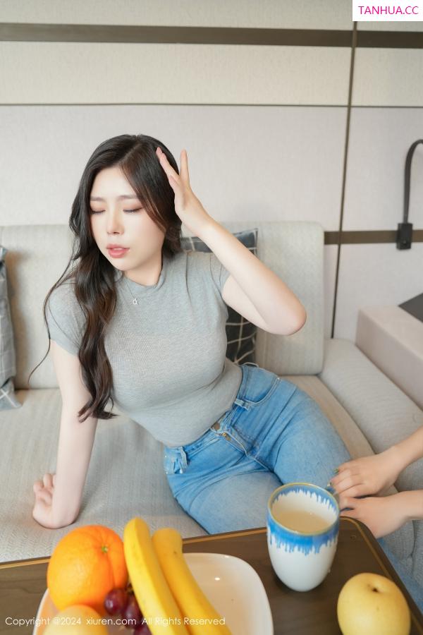 白茹雪  [XiuRen]高清写真图 2024.06.17 No.8711 白茹雪abby 美腿丝袜第18张图片